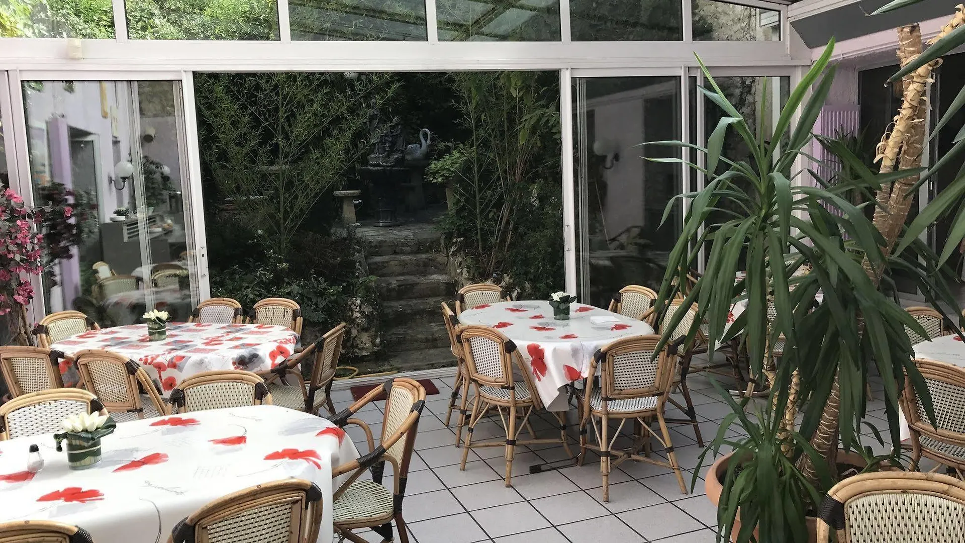 Le Patio De La Dordogne Hotel Souillac